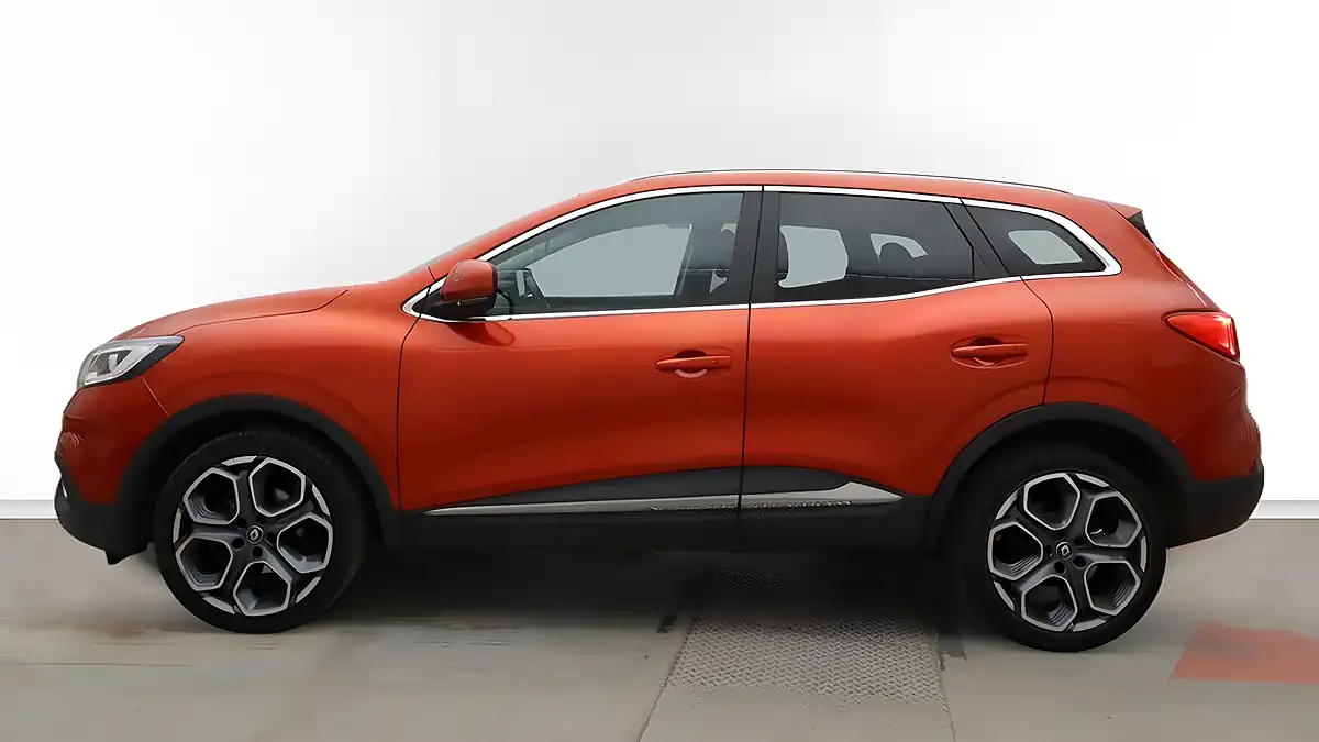 Used 2017 Renault Kadjar Dynamique S Nav Red - Interior and Exterior details 6