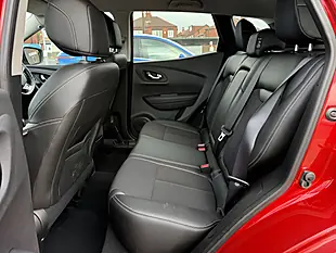 Used 2017 Renault Kadjar Dynamique S Nav Red - Interior and Exterior details 11