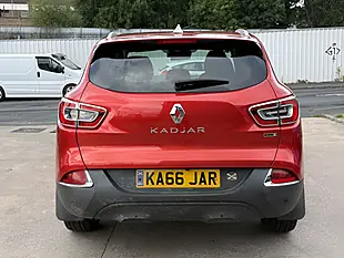 Used 2017 Renault Kadjar Dynamique S Nav Red - Interior and Exterior details 5