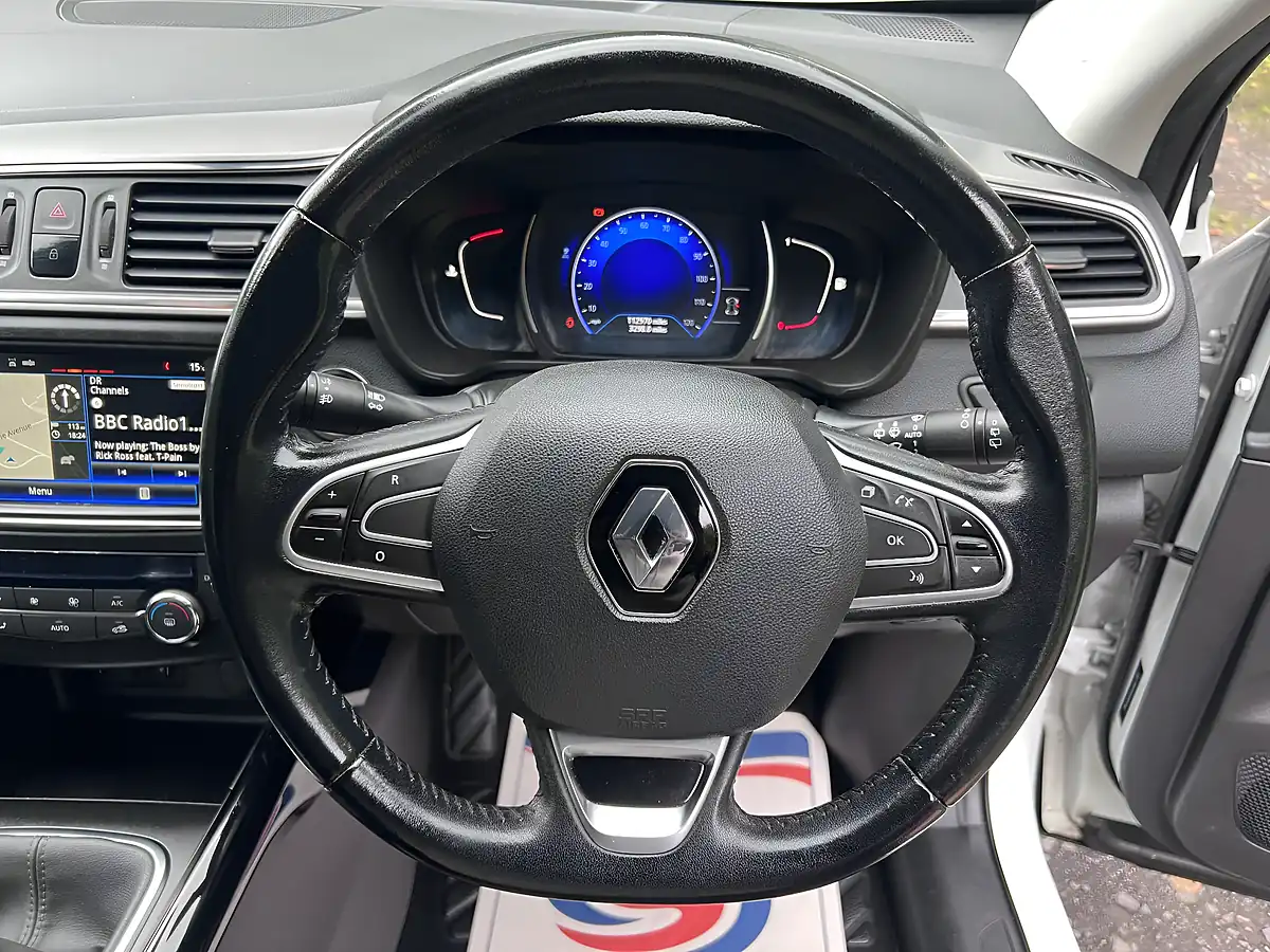 Used 2017 Renault Kadjar Dynamique S Nav White - Interior and Exterior details 13