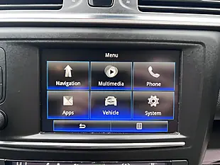 Used 2017 Renault Kadjar Dynamique S Nav White - Interior and Exterior details 15