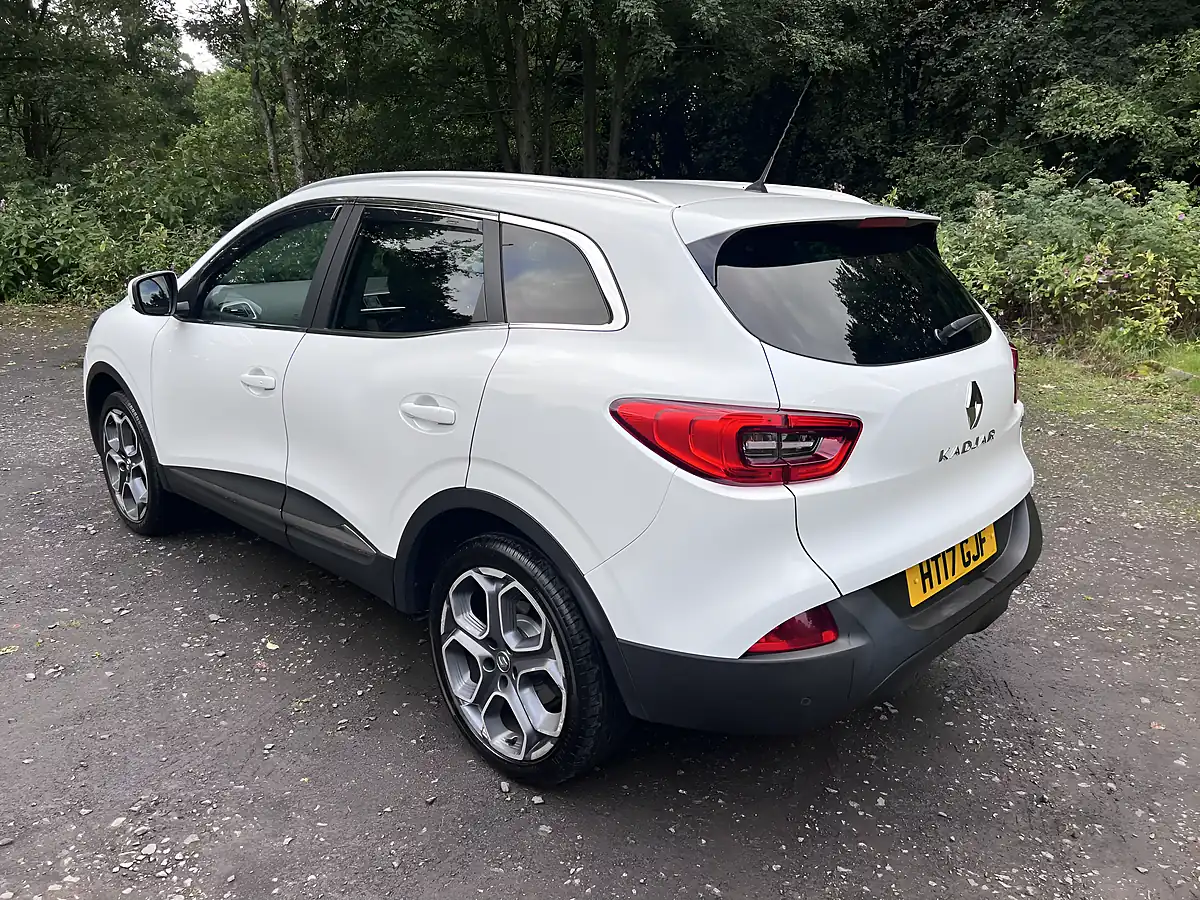 Used 2017 Renault Kadjar Dynamique S Nav White - Interior and Exterior details 4