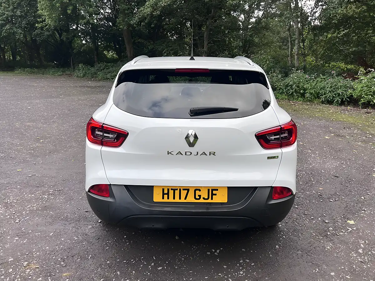 Used 2017 Renault Kadjar Dynamique S Nav White - Interior and Exterior details 5