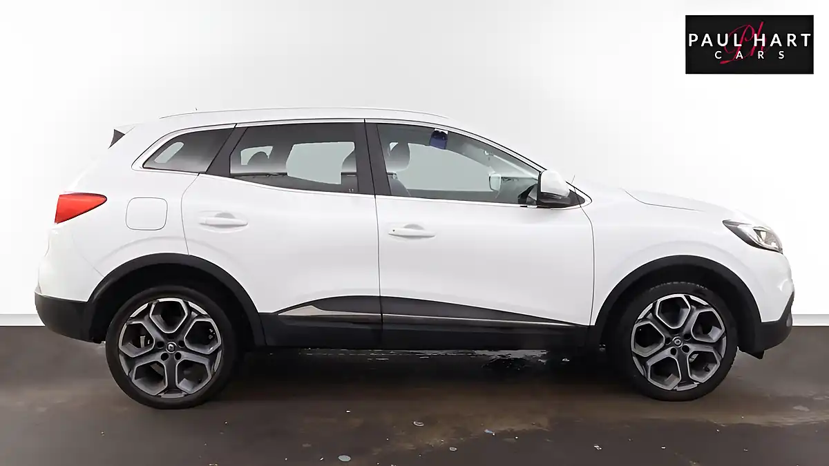 Used 2017 Renault Kadjar Dynamique S Nav White - Interior and Exterior details 6