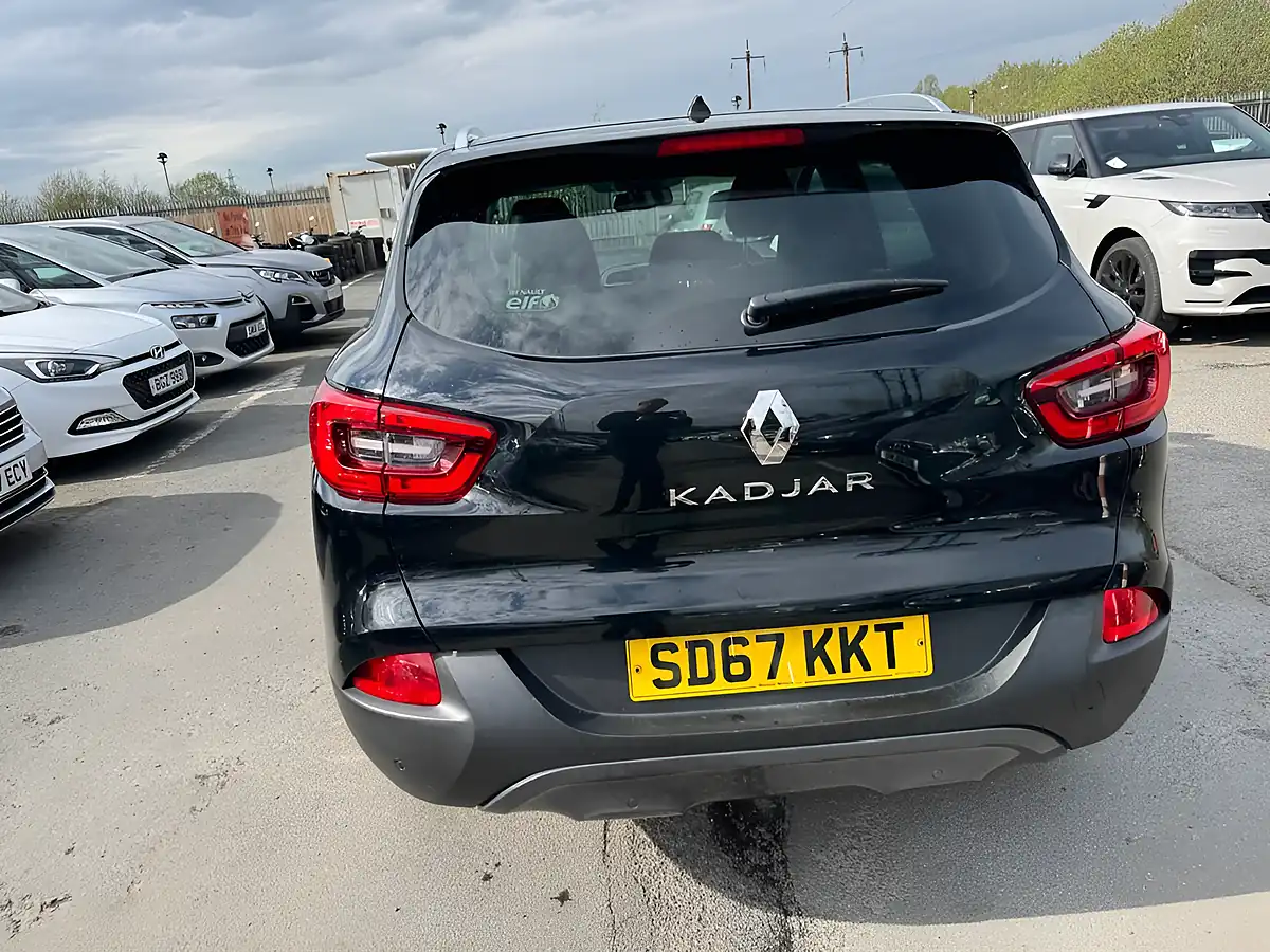 Used 2017 Renault Kadjar Signature Edition Black - Interior and Exterior details 12
