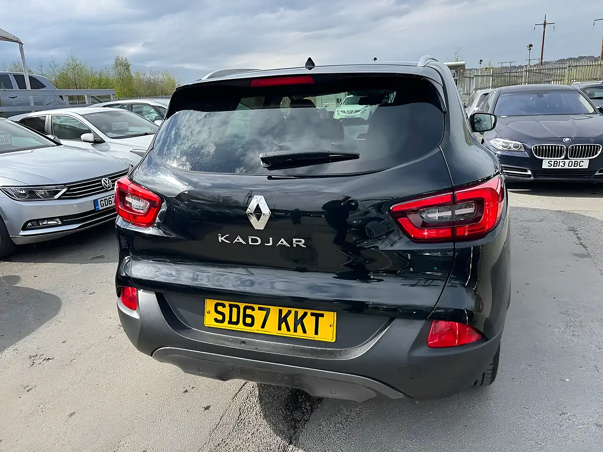 Used 2017 Renault Kadjar Signature Edition Black - Interior and Exterior details 14