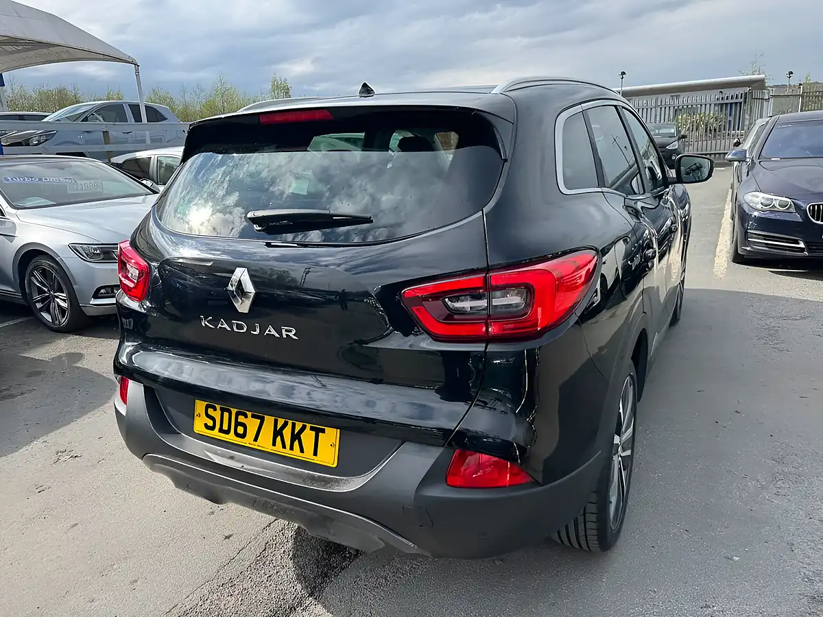 Used 2017 Renault Kadjar Signature Edition Black - Interior and Exterior details 15