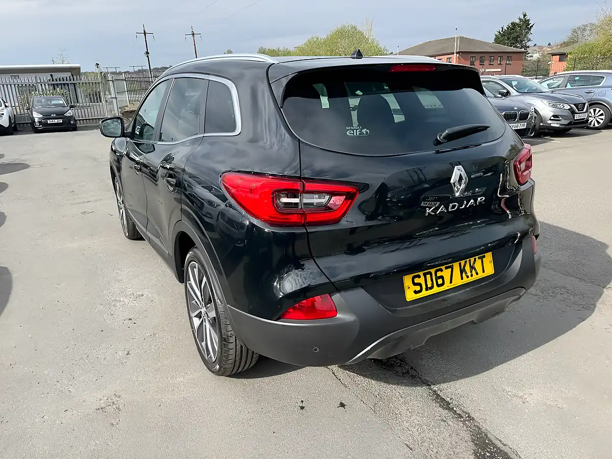 Used 2017 Renault Kadjar Signature Edition Black - Interior and Exterior details 9