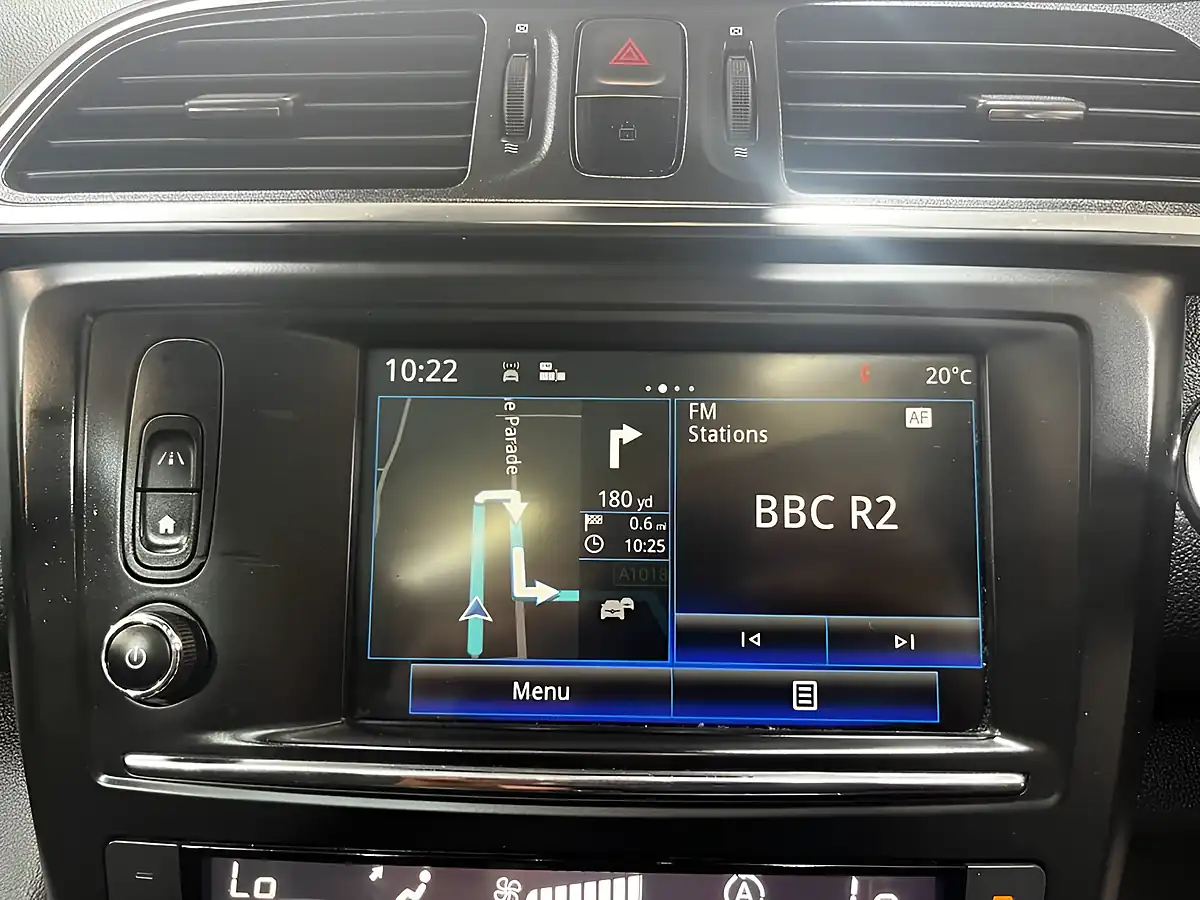 Used 2017 Renault Kadjar Signature Nav Black - Interior and Exterior details 18