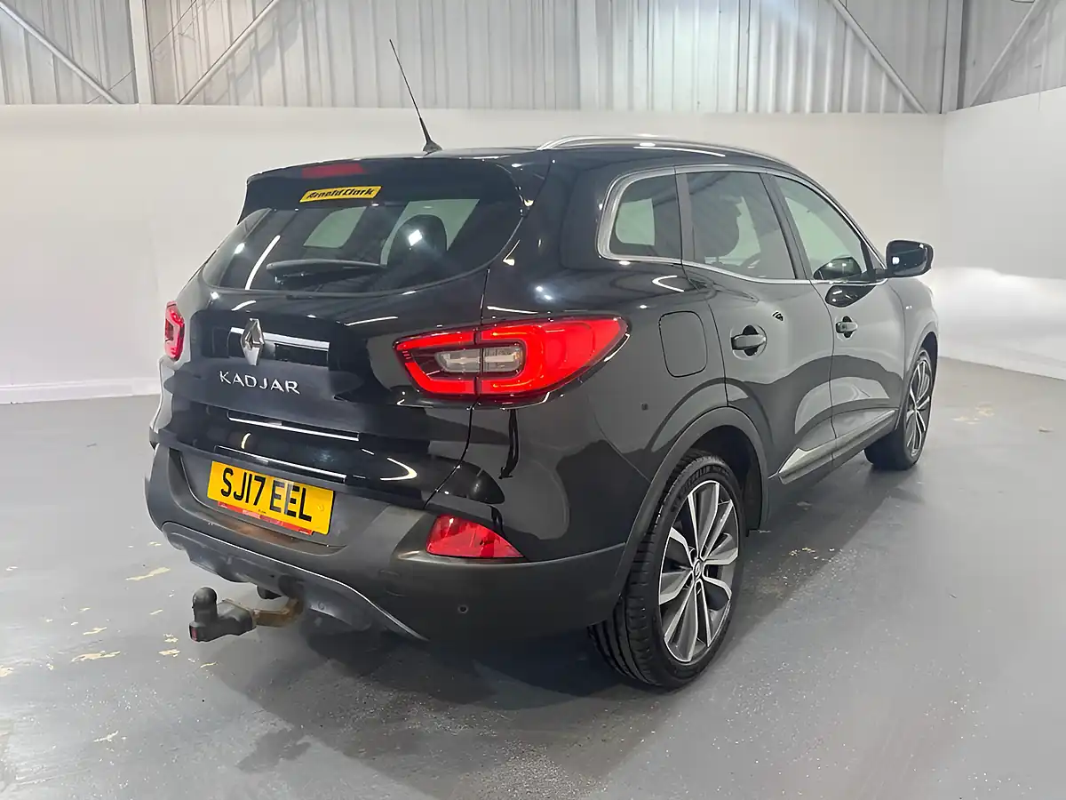 Used 2017 Renault Kadjar Signature Nav Black - Interior and Exterior details 7