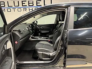 Used 2017 Renault Kadjar Signature Nav Diamond Black - Interior and Exterior details 9