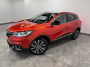 Used 2017 Renault Kadjar Signature Nav Flame Red - Interior and Exterior details 4