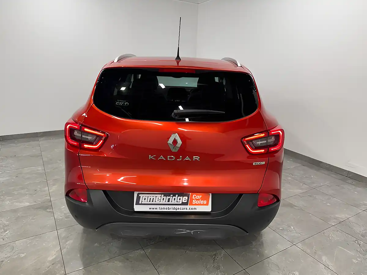 Used 2017 Renault Kadjar Signature Nav Flame Red - Interior and Exterior details 6
