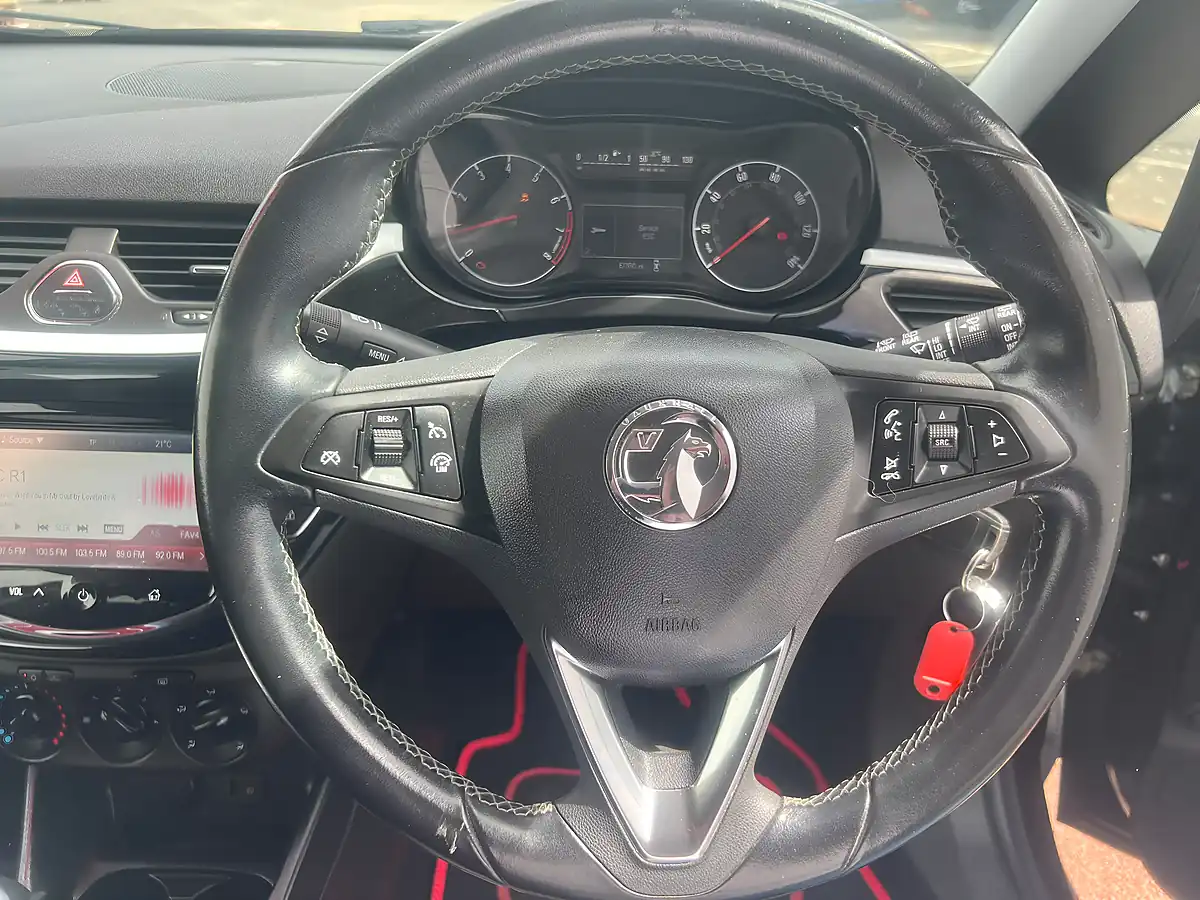 Used 2017 Renault Kadjar Signature Nav - Interior and Exterior details 12