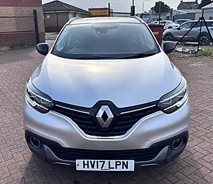 Used 2017 Renault Kadjar Signature Nav Silver - Interior and Exterior details 7