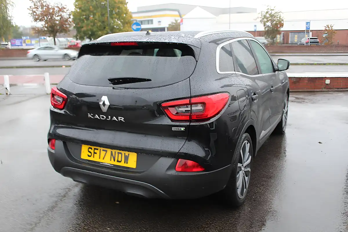Used 2017 Renault Kadjar Signature S Nav Black - Interior and Exterior details 2