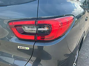 Used 2017 Renault Kadjar Signature S Nav Titanium Grey - Interior and Exterior details 18