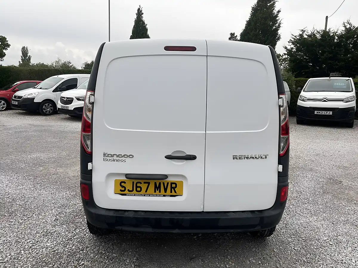 Used 2017 Renault Kangoo Business White - Interior and Exterior details 12