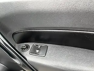 Used 2017 Renault Kangoo Business White - Interior and Exterior details 18