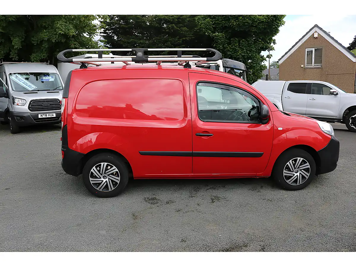 Used 2017 Renault Kangoo Ml19 Business Energy Red - Interior and Exterior details 10