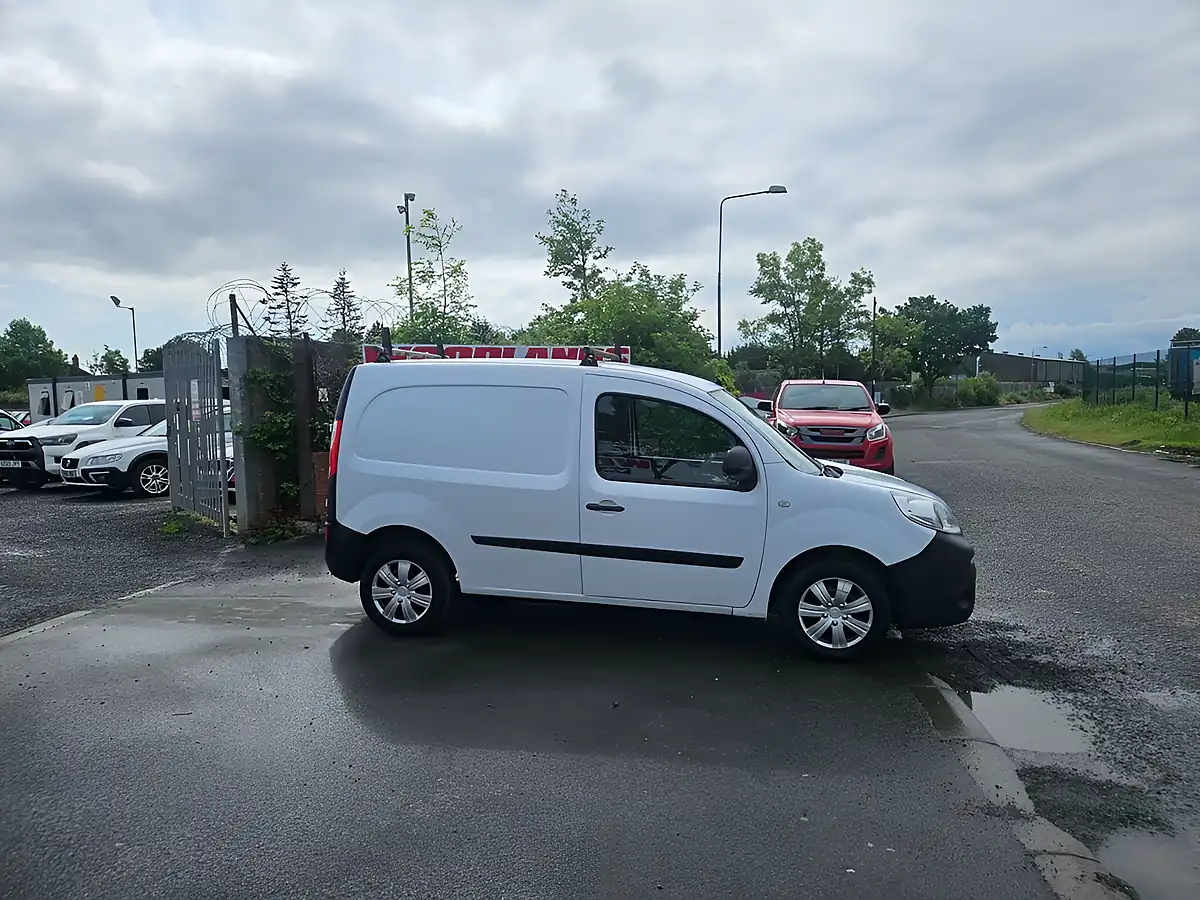 Used 2017 Renault Kangoo ML19 Business White - Interior and Exterior details 2
