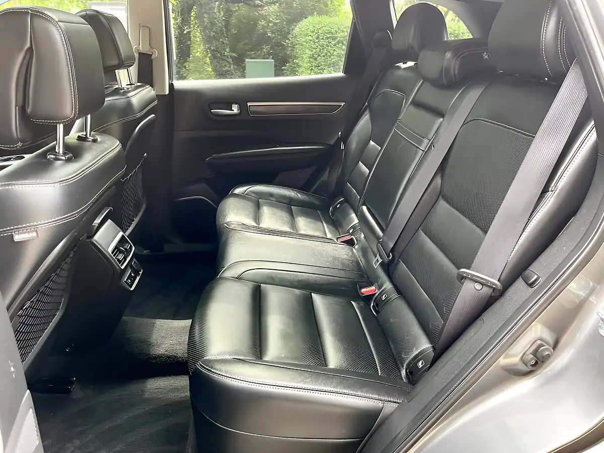 Used 2017 Renault Koleos Signature Nav Grey - Interior and Exterior details 11