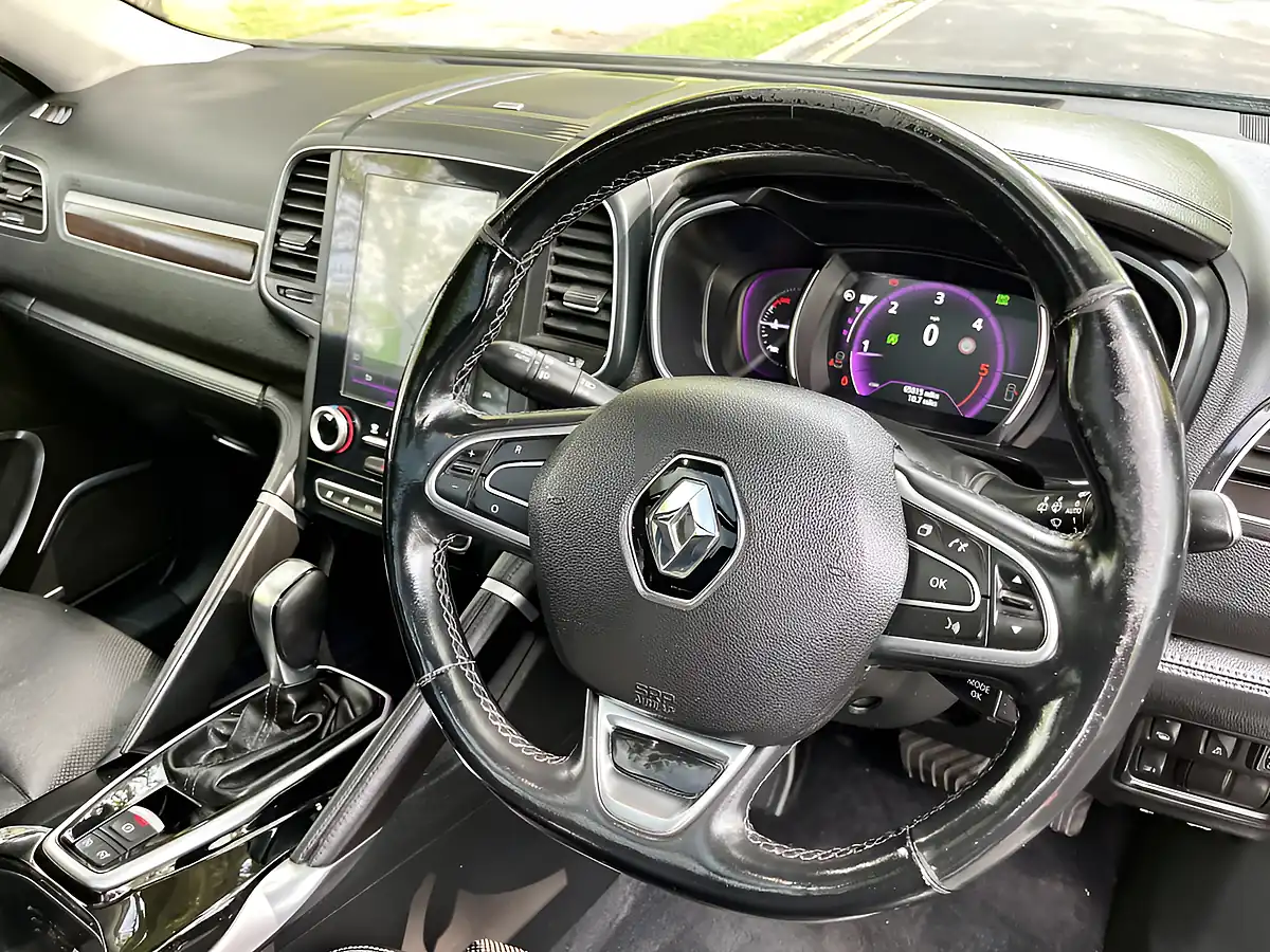 Used 2017 Renault Koleos Signature Nav Grey - Interior and Exterior details 20