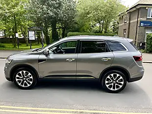 Used 2017 Renault Koleos Signature Nav Grey - Interior and Exterior details 8