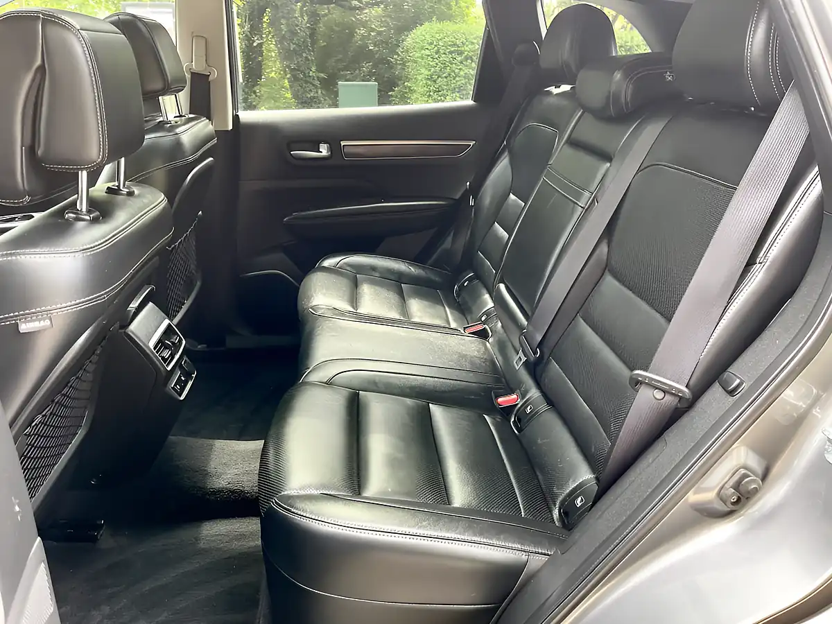 Used 2017 Renault Koleos Signature Nav Grey - Interior and Exterior details 11