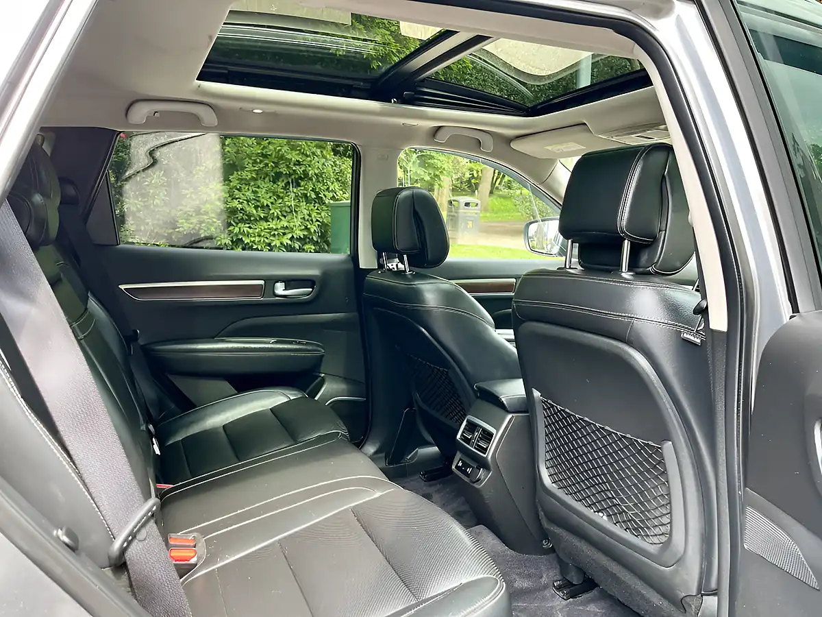 Used 2017 Renault Koleos Signature Nav Grey - Interior and Exterior details 12