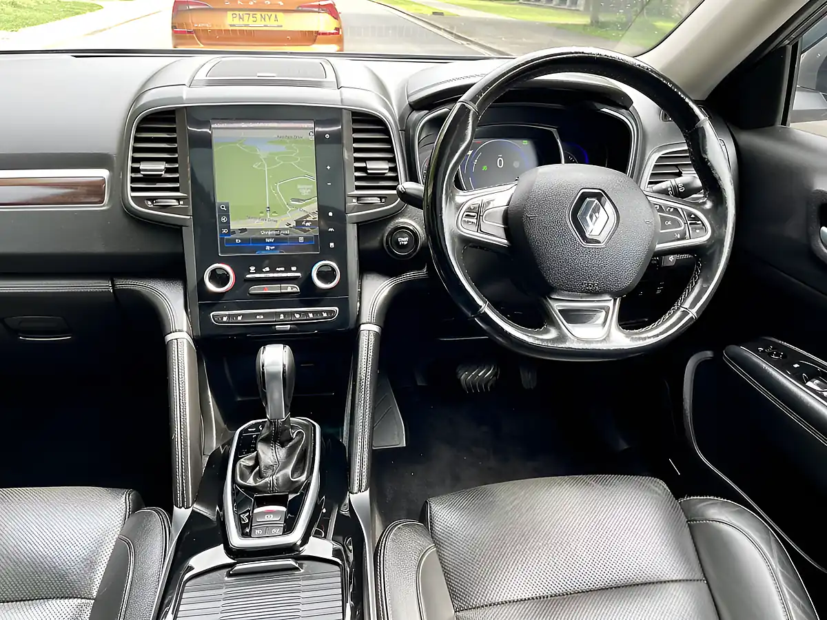 Used 2017 Renault Koleos Signature Nav Grey - Interior and Exterior details 15