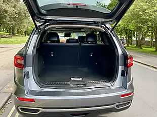 Used 2017 Renault Koleos Signature Nav Grey - Interior and Exterior details 9