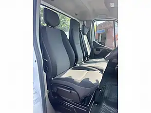 Used 2017 Renault Master Business White - Interior and Exterior details 12
