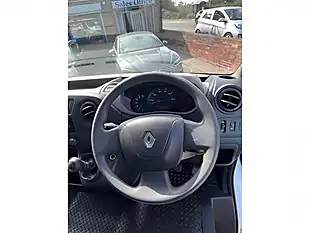 Used 2017 Renault Master Business White - Interior and Exterior details 18
