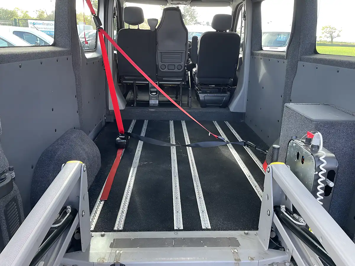 Used 2017 Renault Master SL28 Business Grey - Interior and Exterior details 11