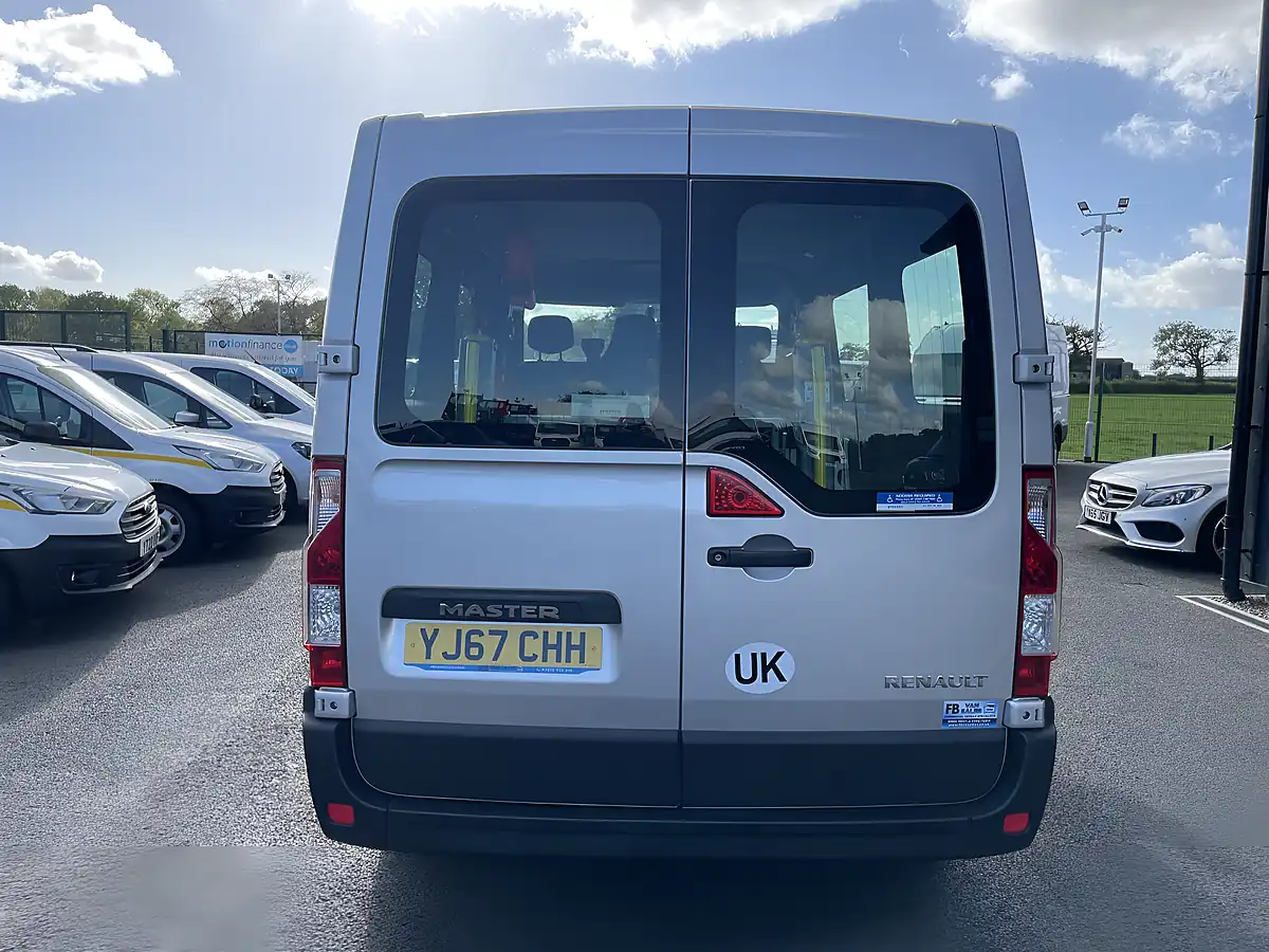Used 2017 Renault Master SL28 Business Grey - Interior and Exterior details 4