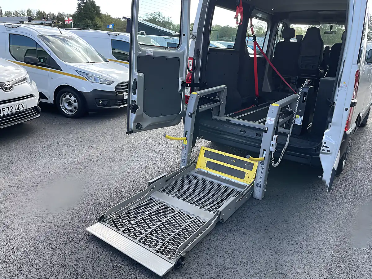 Used 2017 Renault Master SL28 Business Grey - Interior and Exterior details 9
