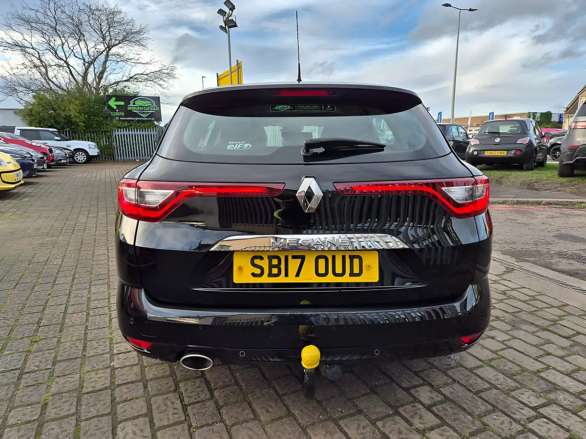 Used 2017 Renault Megane Dynamique Nav Black - Interior and Exterior details 5