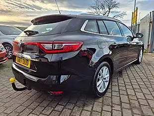 Used 2017 Renault Megane Dynamique Nav Black - Interior and Exterior details 6