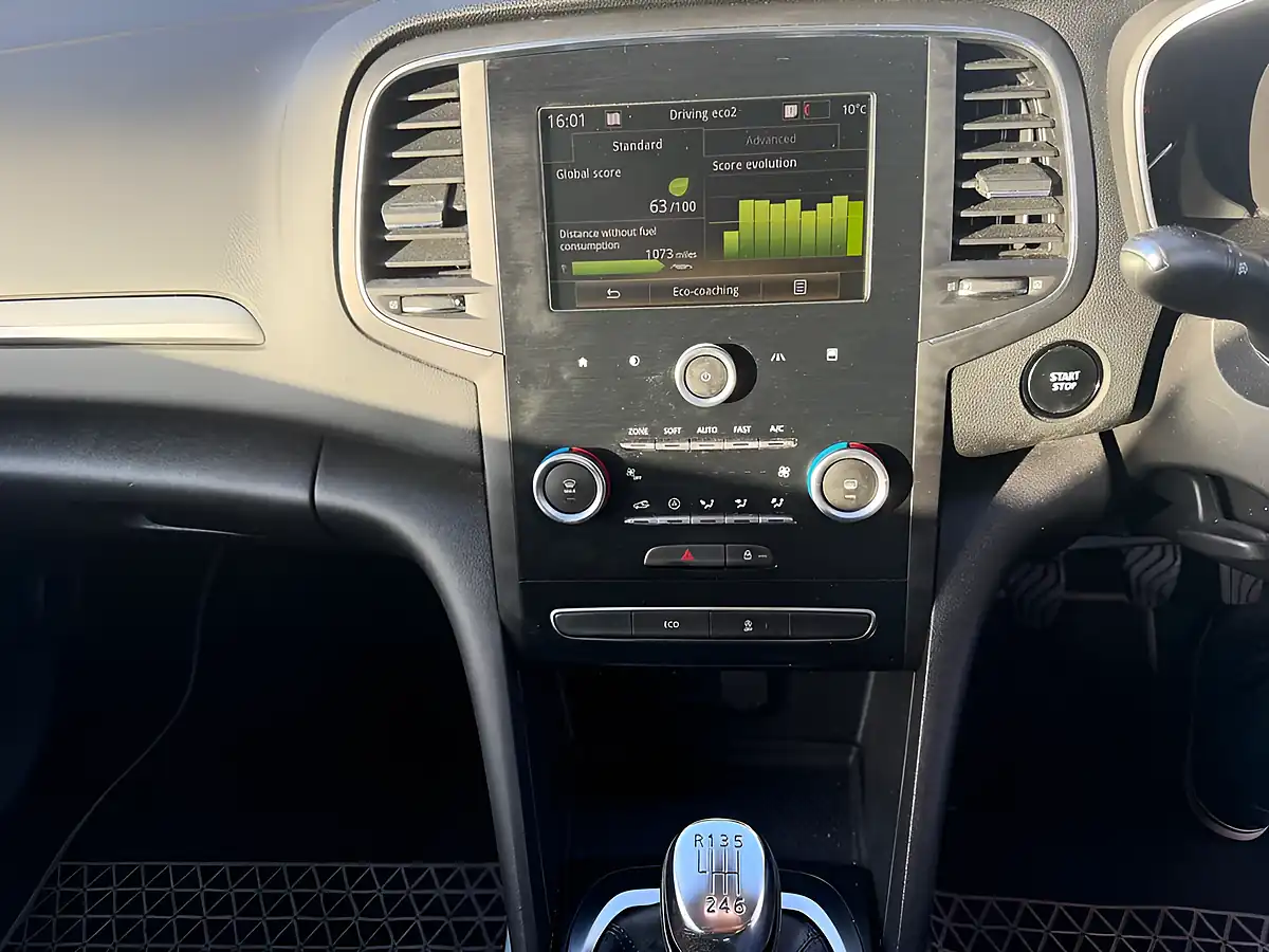 Used 2017 Renault Megane Dynamique Nav Black - Interior and Exterior details 19