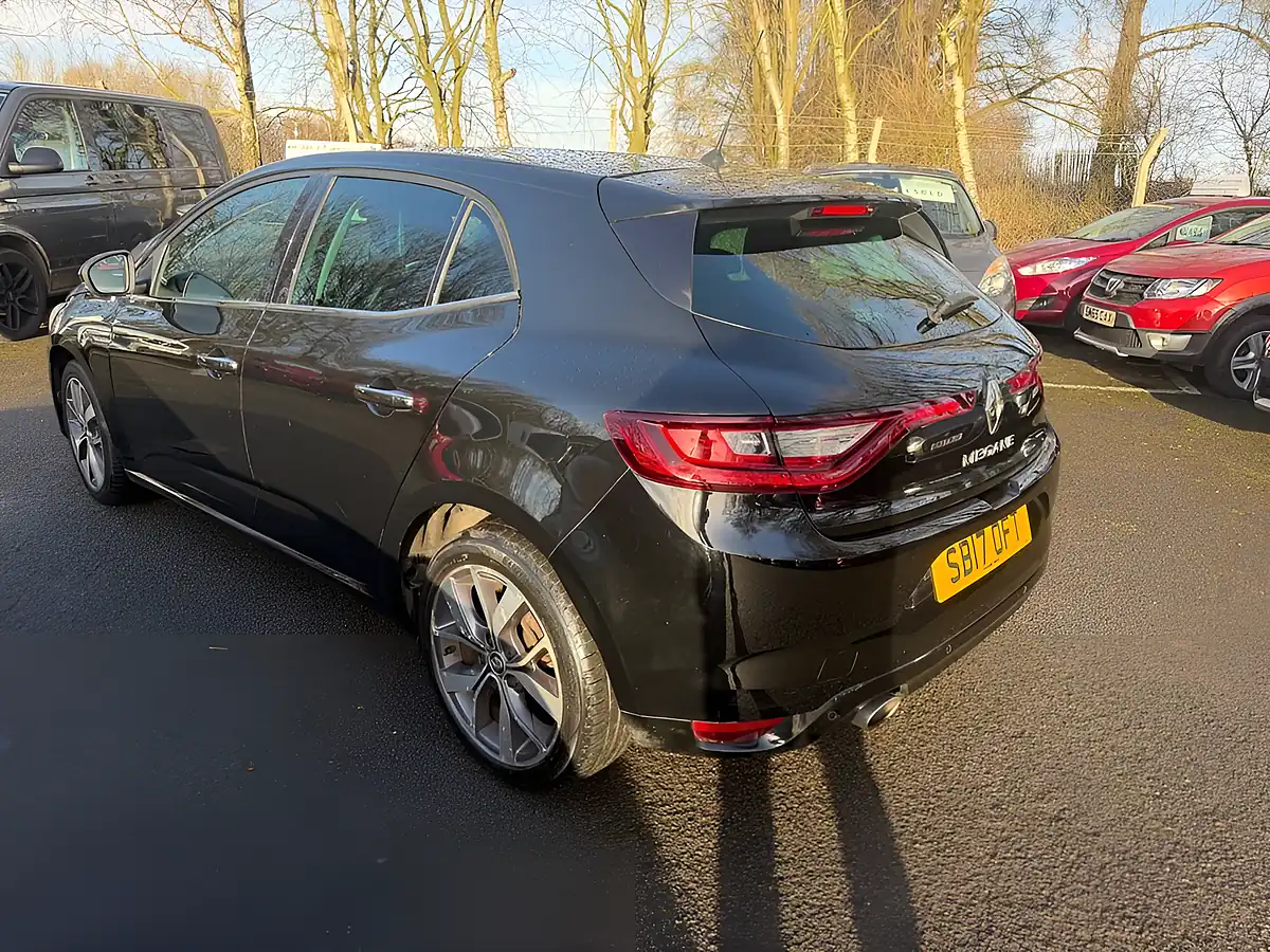 Used 2017 Renault Megane Dynamique Nav Black - Interior and Exterior details 4