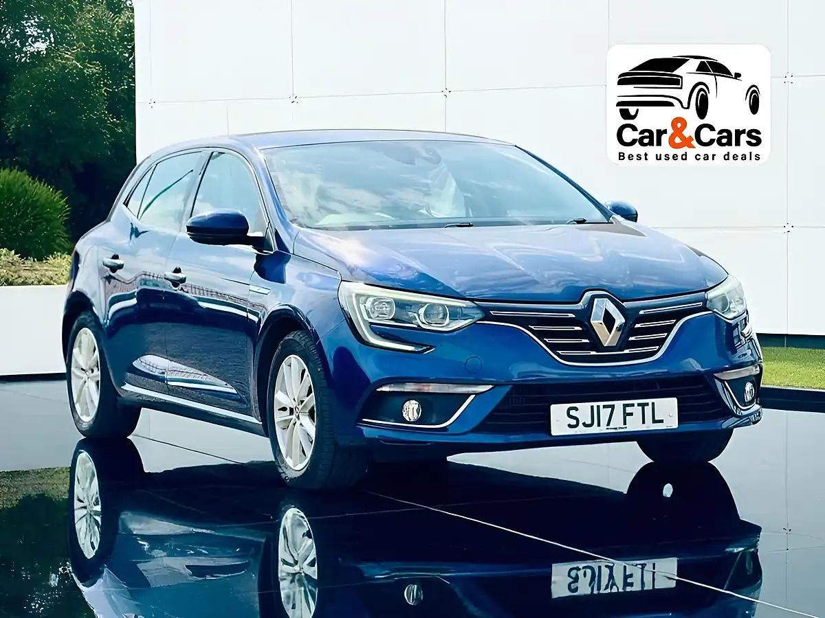 Used 2017 Renault Megane Dynamique Nav Blue - Front View