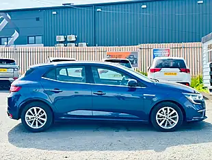 Used 2017 Renault Megane Dynamique Nav Blue - Interior and Exterior details 12