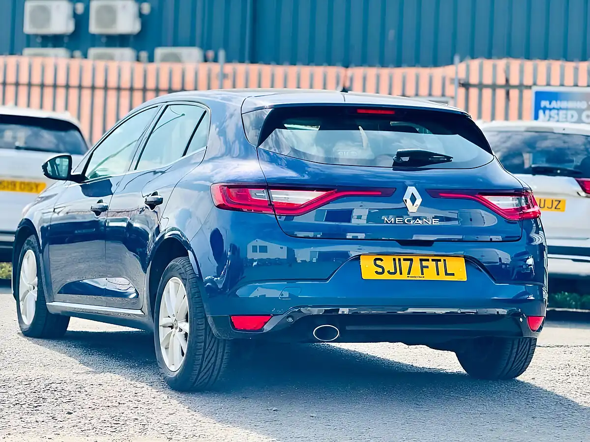 Used 2017 Renault Megane Dynamique Nav Blue - Interior and Exterior details 8