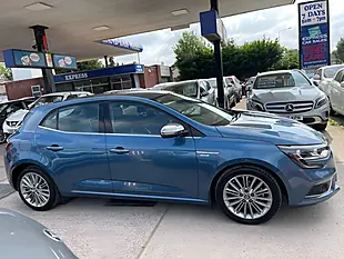 Used 2017 Renault Megane Dynamique Nav Blue - Interior and Exterior details 3