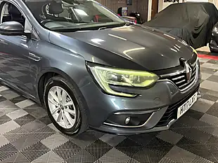 Used 2017 Renault Megane Dynamique Nav Grey - Interior and Exterior details 12