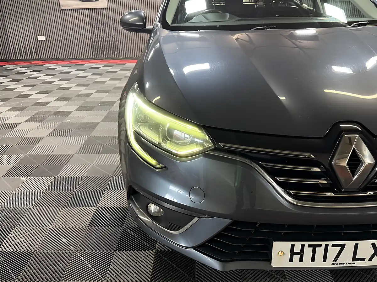 Used 2017 Renault Megane Dynamique Nav Grey - Interior and Exterior details 13