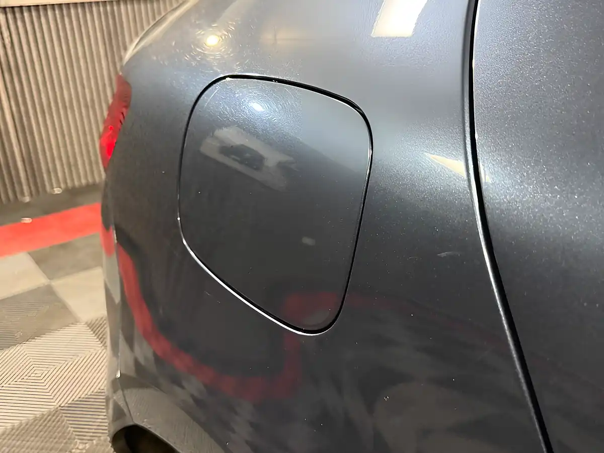Used 2017 Renault Megane Dynamique Nav Grey - Interior and Exterior details 17