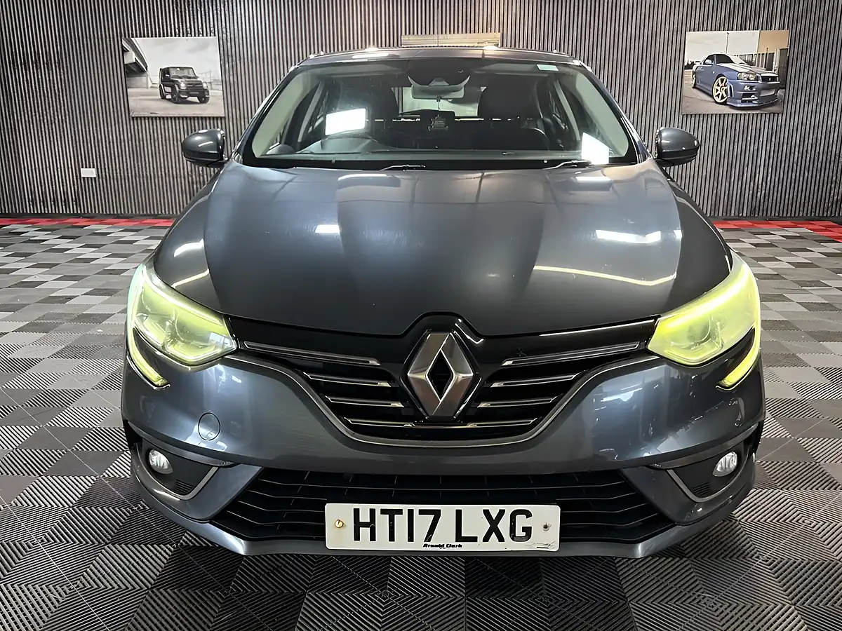 Used 2017 Renault Megane Dynamique Nav Grey - Interior and Exterior details 3