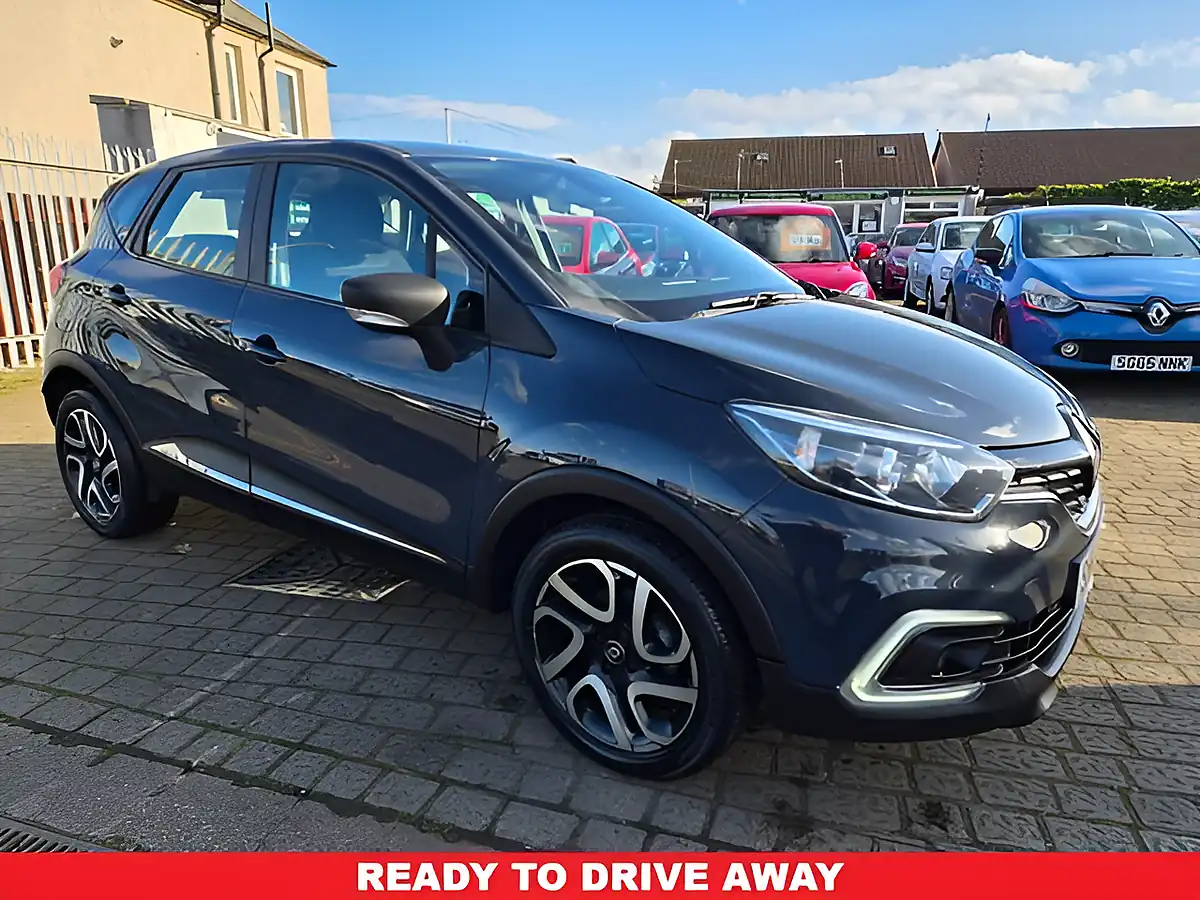 Used 2017 Renault Megane Dynamique Nav - Interior and Exterior details 4